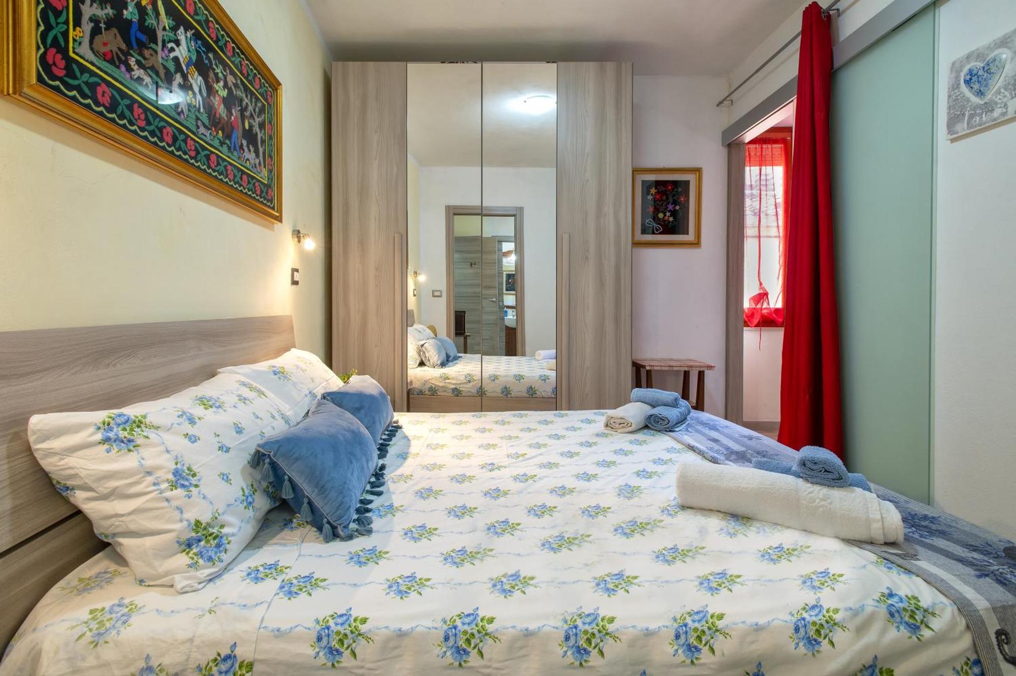 Apartamento Relax House And Fitness 9 Villanova Monteleone Exterior foto