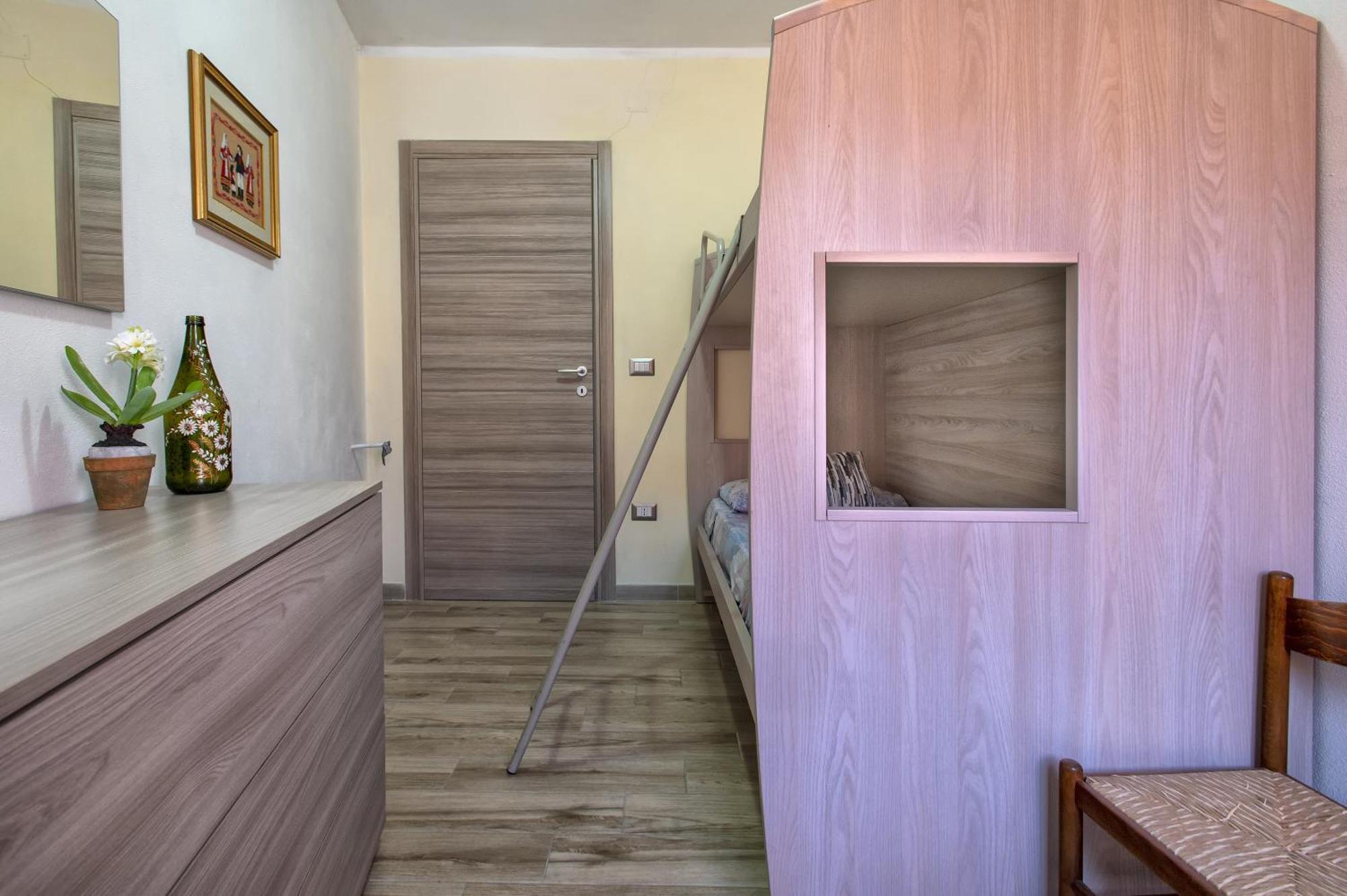 Apartamento Relax House And Fitness 9 Villanova Monteleone Exterior foto